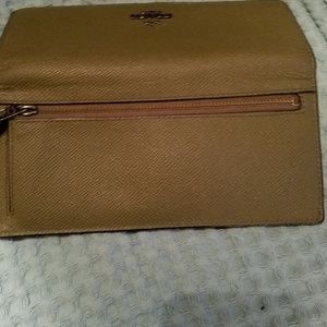Coach pebbled leather wallet